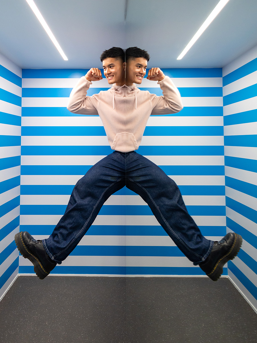 illusion rooms exhibits gallery4 moi edmonton 900x1200 1