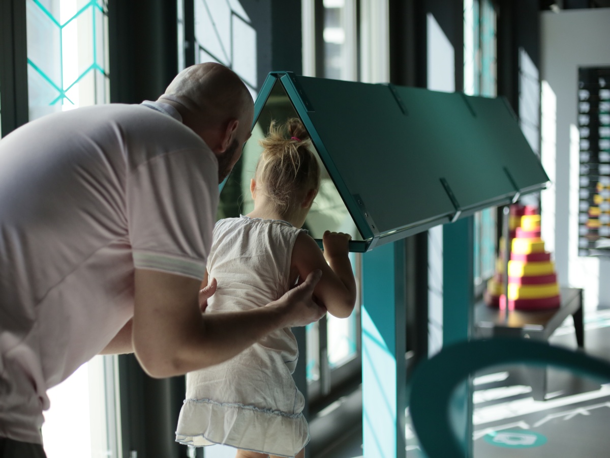 installations exhibits gallery2 moi dmonton 1200x900 1