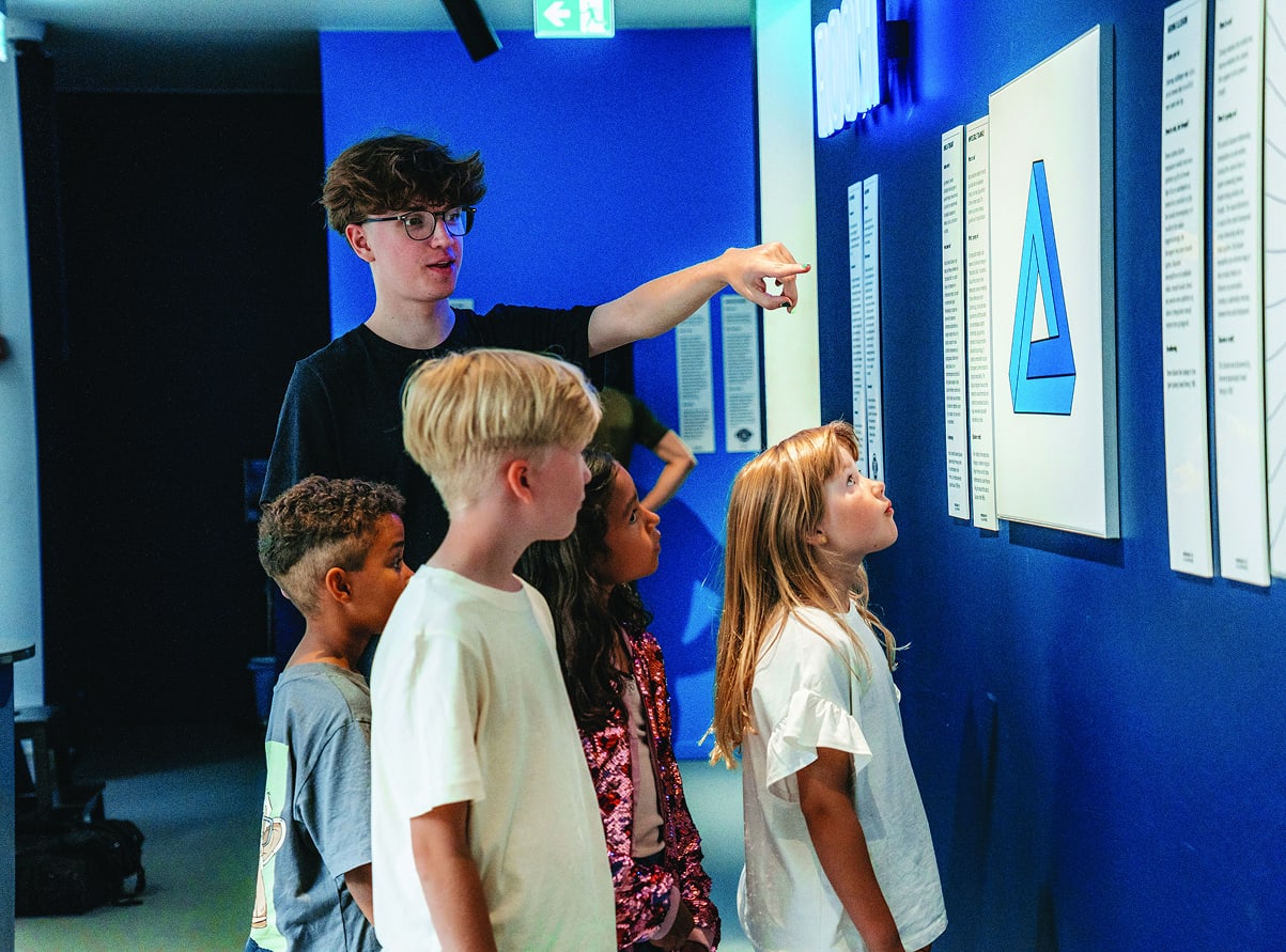 field trip group visits gallery1 moi edmonton 900x1200 1